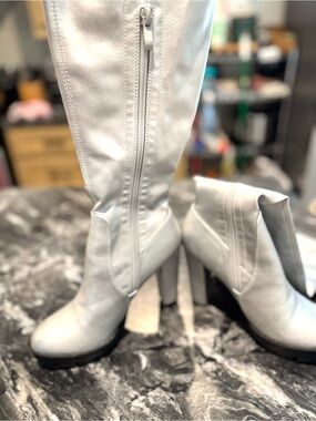 Metallic Silver Thigh High Stiletto Boots – 4" Heel | Size 8